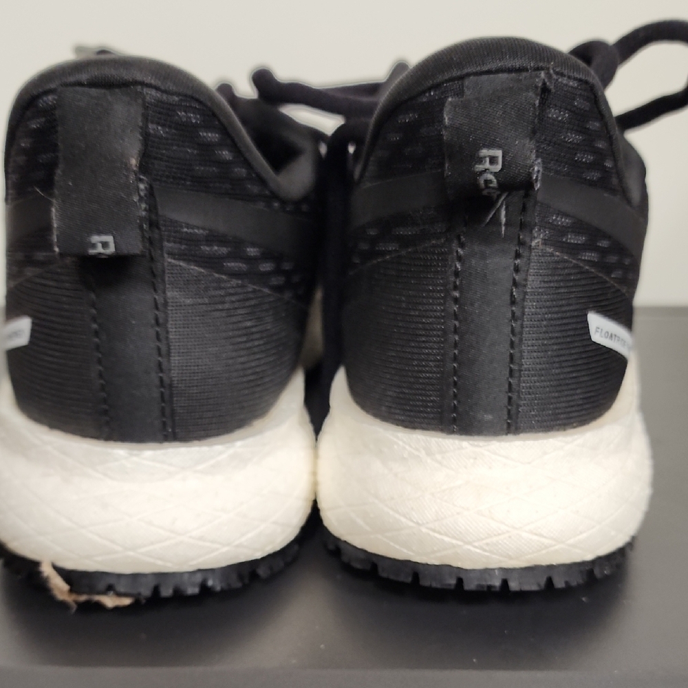 Reebok Men's Black and White Athletic Shoes - Picture 2 of 7